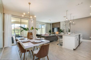 Princess Moana worthy 4 Bdm Townhome with pool townhouse